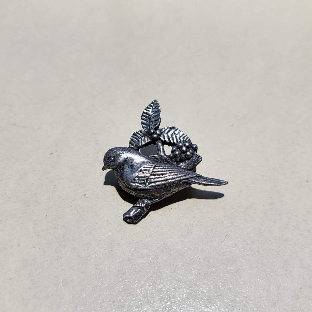 Vintage Birds & Blossoms Pewter Bird Silver Berries Leaves Brooch Pin